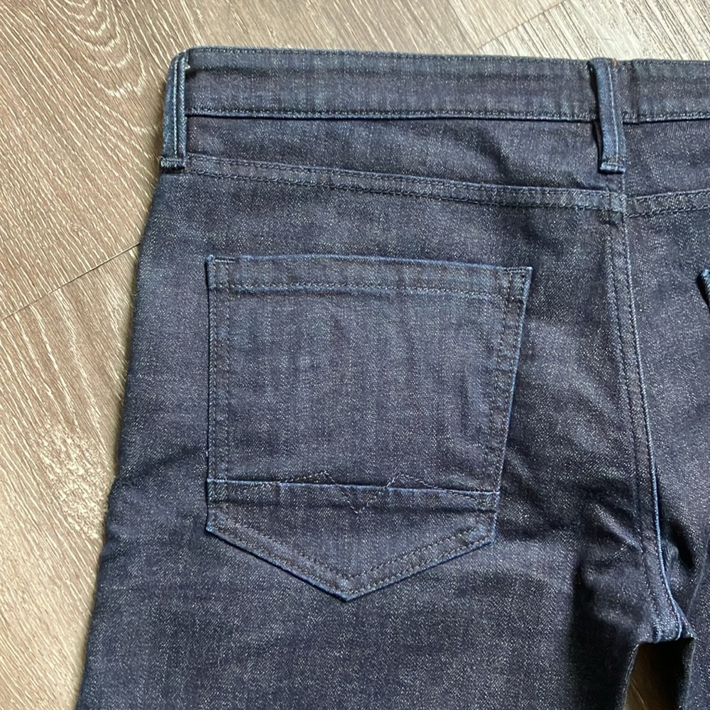 Hugo Boss - Picture 9 of 16